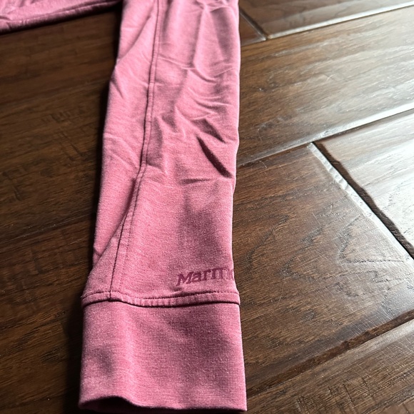 Marmot Women's Lightweight Sweater Mauve Pink Size Small EUC! - Picture 5 of 9
